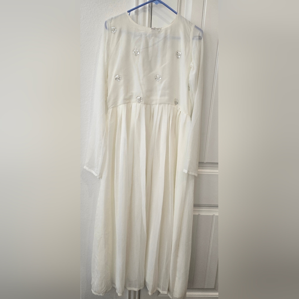 Dress Made In India - Picture 2 of 9